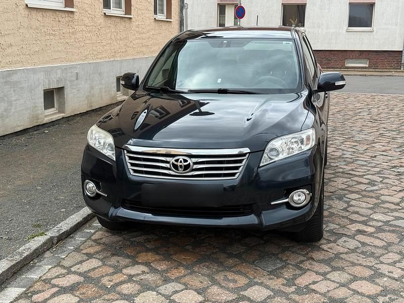 Gebraucht Toyota RAV4 150 PS (110 kW) 2011 Blau SUV