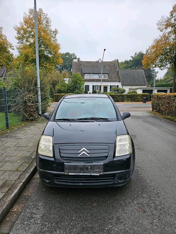 Schwarz Gebraucht 2004 Citroën C2 Kleinwagen | 400 € (Superpreis) - Bild 1/4