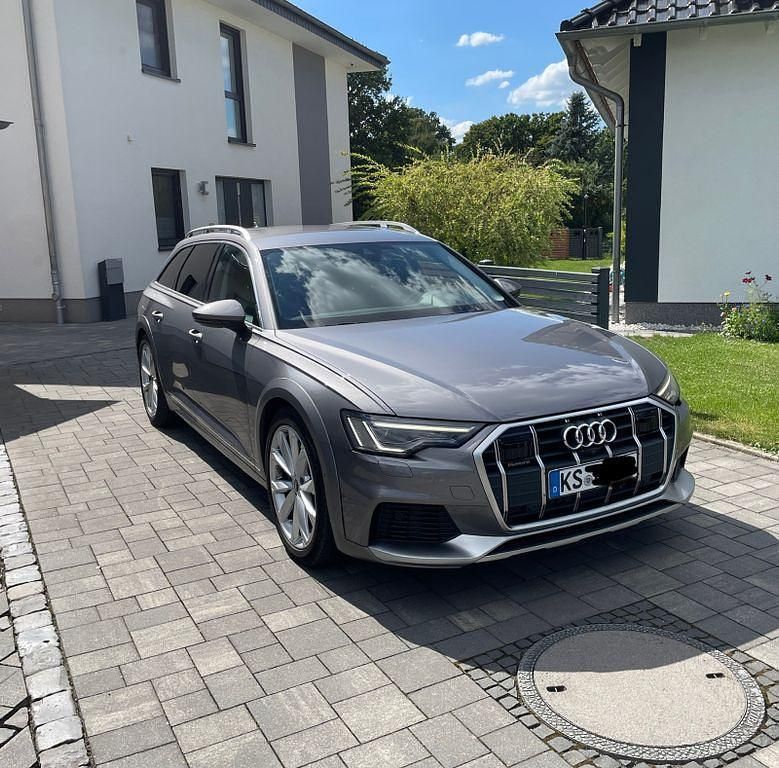 Grau Gebraucht 2021 Audi A6 Allroad Ambiente Kombi | 39.850 € (Guter Preis) - Bild 1/4