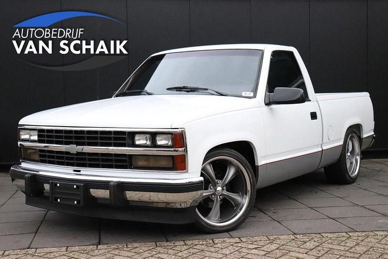 Second-hand Chevrolet Silverado 1989 Alb SUV