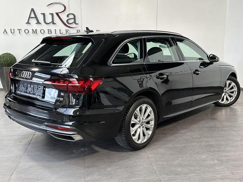 Gebraucht Audi A4 Advanced 150 PS (110 kW) 2020 Mythosschwarz Kombi