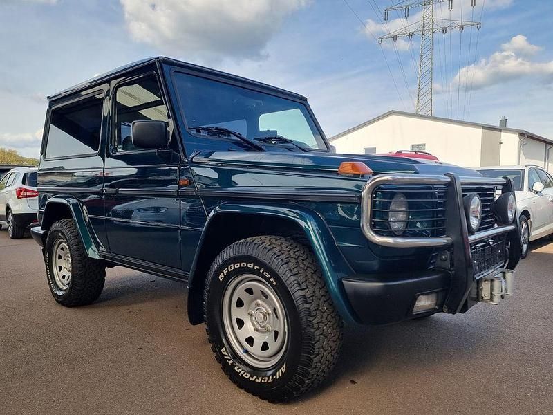 Gebraucht Mercedes G320 211 PS (155 kW) 1995 Grün SUV