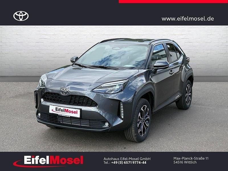 Grau Neu 2025 Toyota Yaris Cross SUV | 29.960 € (Fairer Preis) - Bild 1/4