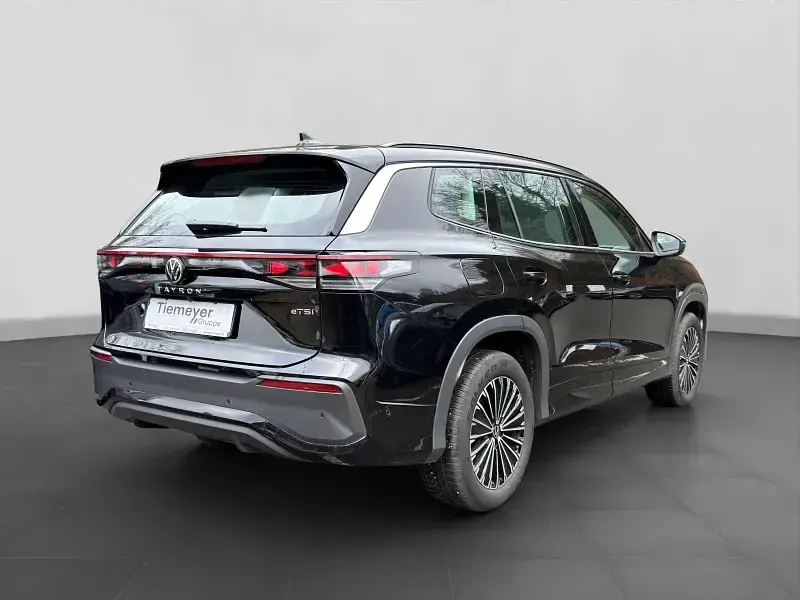 Gebraucht VW Tayron Life 150 PS (110 kW) 2025 Schwarz SUV