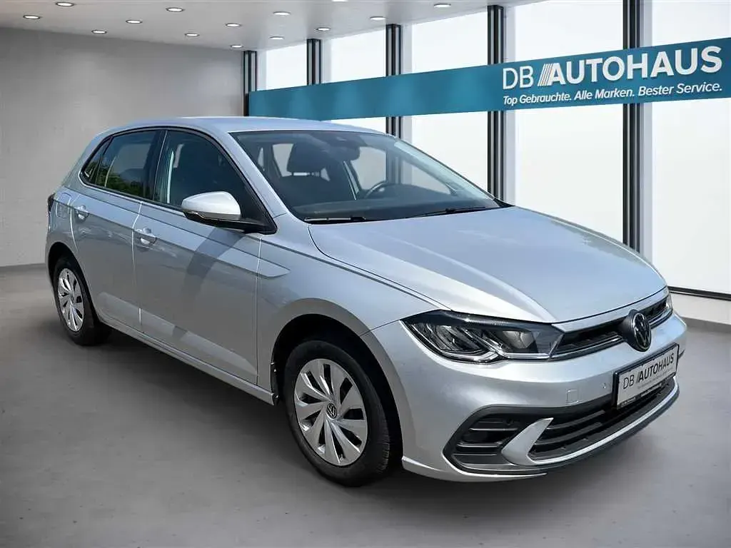 Gebraucht VW Polo Life 95 PS (69 kW) 2022 Silber Kleinwagen
