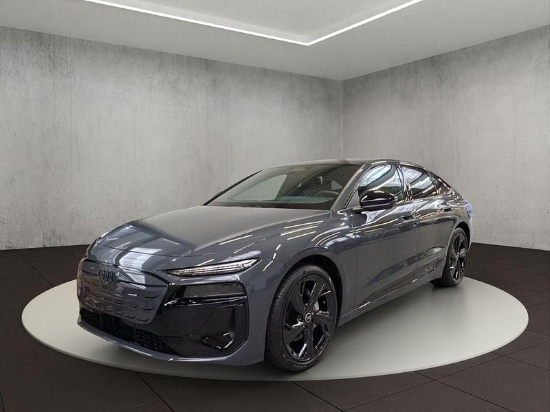 Grau Neu 2025 Audi e-tron Sportback Sport SUV | 81.550 € (Teuer) - Bild 1/4