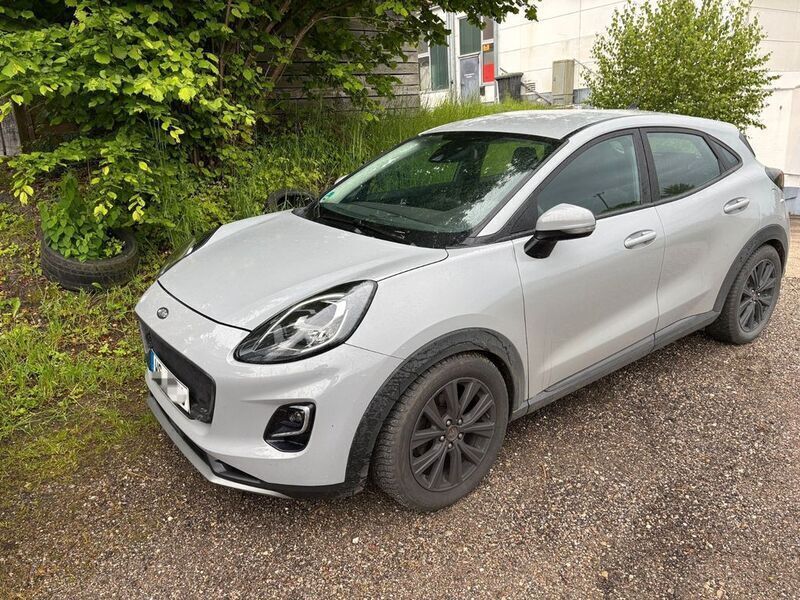 Gebraucht Ford Puma Titanium 120 PS (88 kW) 2020 Grau SUV