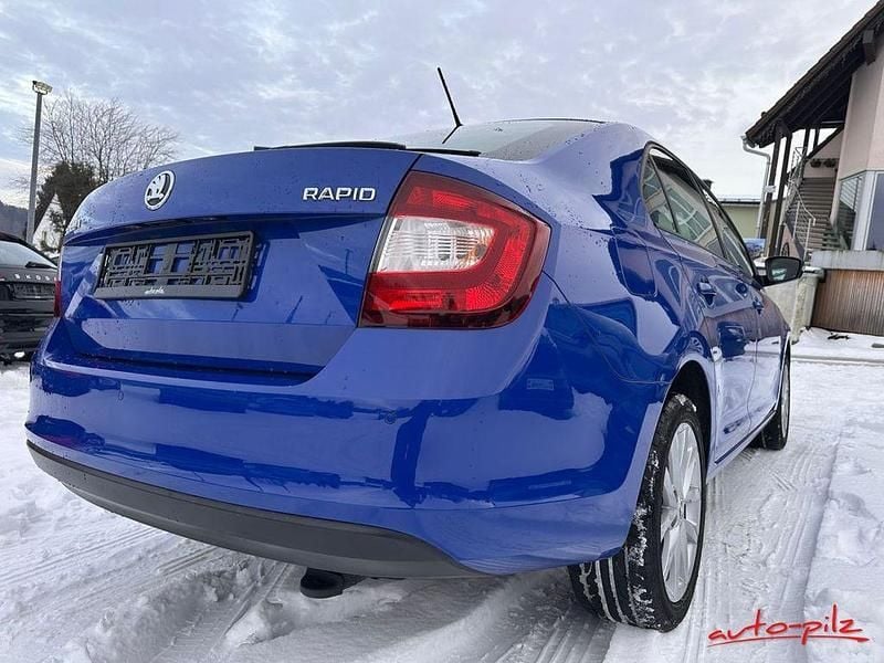 Gebraucht Skoda Rapid Style 110 PS (80 kW) 2018 Blau Kleinwagen