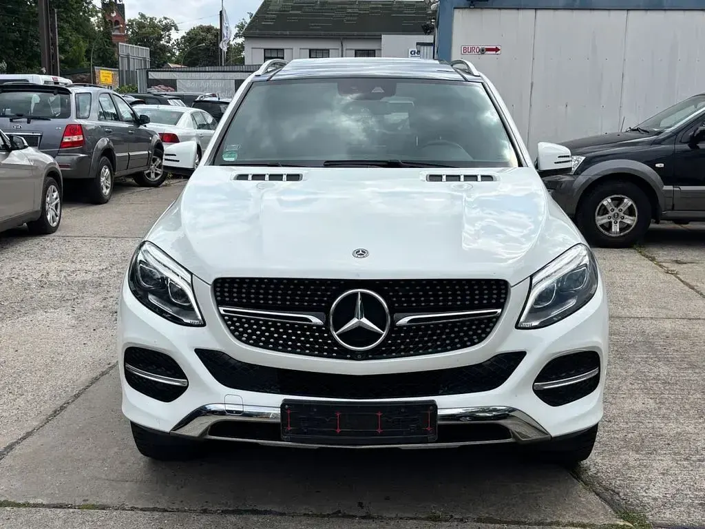 Gebraucht Mercedes GLE350 306 PS (225 kW) 2017 Weiß SUV