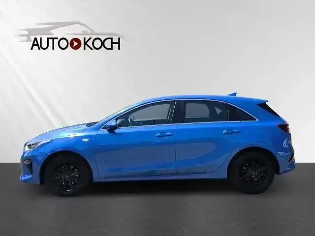 Gebraucht Kia Ceed Vision 140 PS (102 kW) 2020 (b3l) blue flame met. Kleinwagen