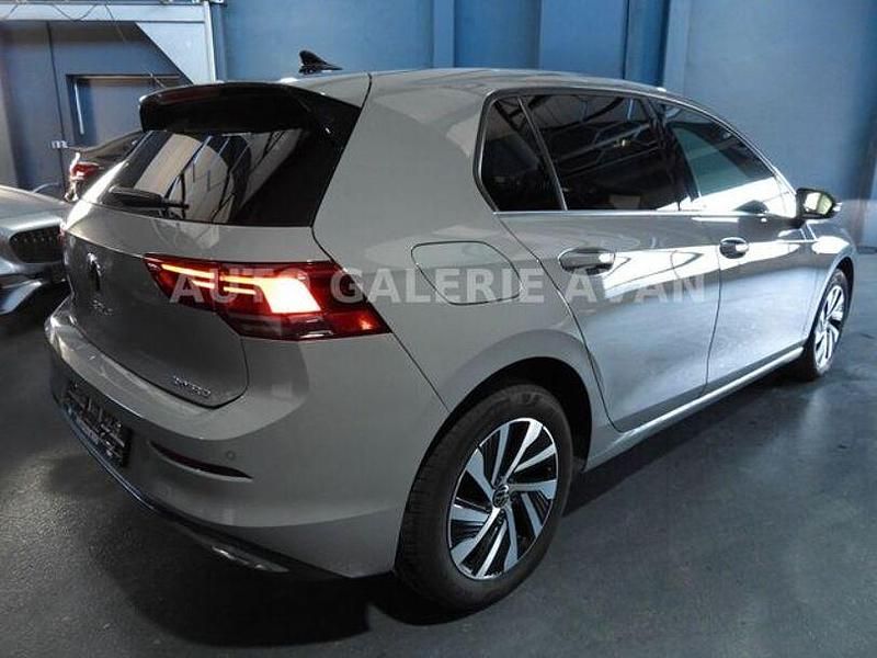 Gebraucht VW Golf VII 54 PS (39 kW) 2021 Andere Limousine