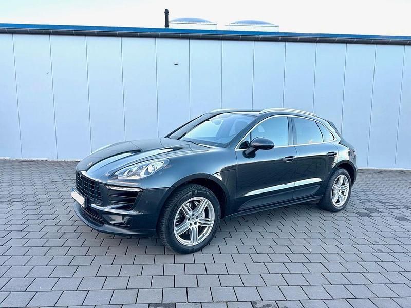 Grau Gebraucht 2018 Porsche Macan S SUV | 34.900 € (Fairer Preis) - Bild 1/4