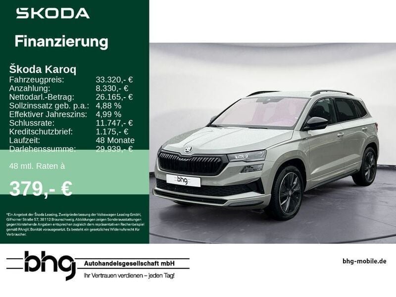 Grau Gebraucht 2024 Skoda Karoq SportLine SUV | 33.320 € (Superpreis) - Bild 1/4