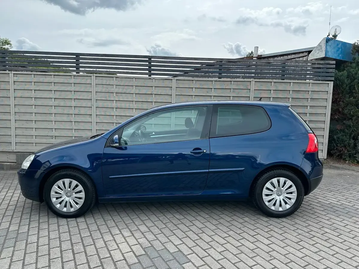 Gebraucht VW Golf VI 80 PS (58 kW) 2008 Blau Kleinwagen