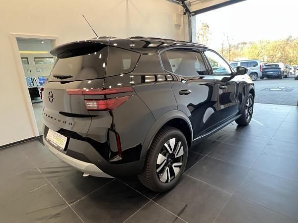 Neu Opel Frontera 110 PS (80 kW) 2025 Schwarz (karbon schwarz) SUV