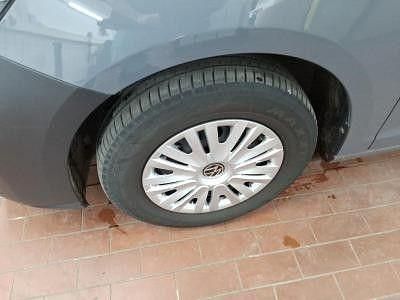 Gebraucht VW Caddy Basis 102 PS (75 kW) 2025 Pure grey (grau) Van / Kleinbus