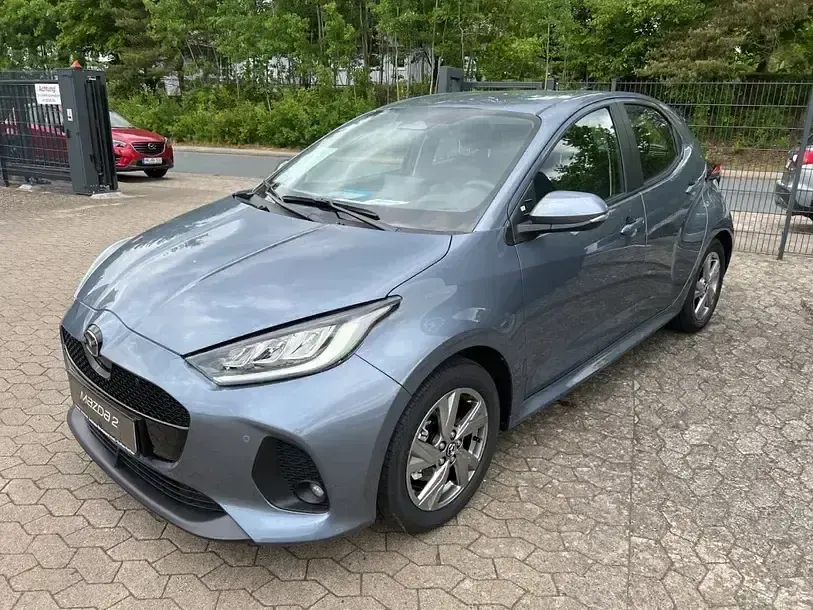 Neu Mazda 2 Exclusive-Line 116 PS (85 kW) 2026 Sky grey Kleinwagen