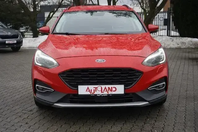 Używany Ford Focus Active 150 KM (110 kW) 2019 Czerwony Kombi