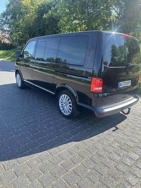 Gebraucht VW Multivan Highline 179 PS (131 kW) 2011 Van