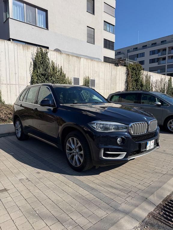 Gebraucht BMW X5 Performance 313 PS (230 kW) 2014 Blau SUV