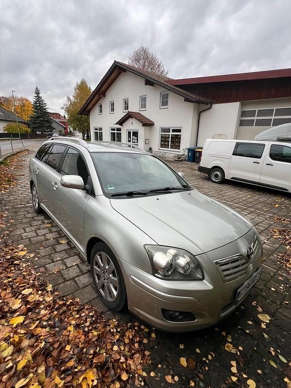 Gebraucht 2009 Toyota Avensis Kombi | 4.200 € (Fairer Preis) - Bild 1/4
