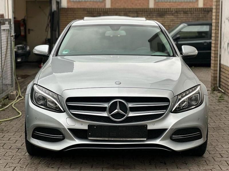 Gebraucht Mercedes C220 170 PS (125 kW) 2015 Silber Limousine