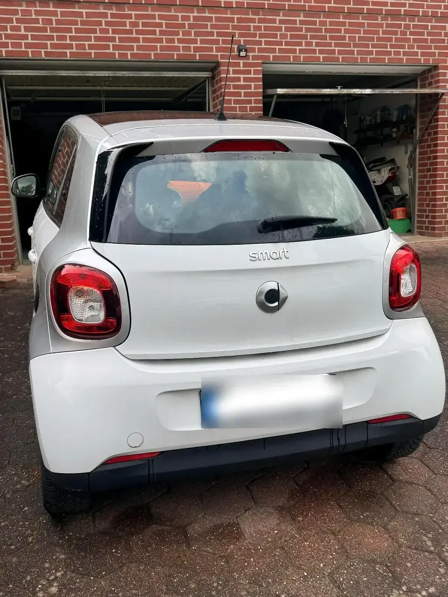 Gebraucht Smart ForFour 71 PS (52 kW) 2014 Weiß Kleinwagen