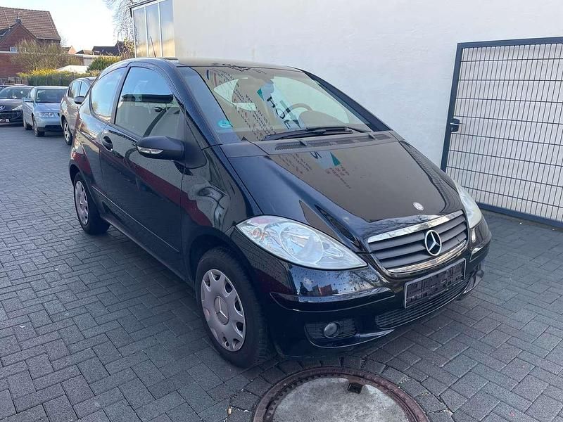 Gebraucht Mercedes A170 116 PS (85 kW) 2007 Kosmosschwarz  metalliclack Kleinwagen