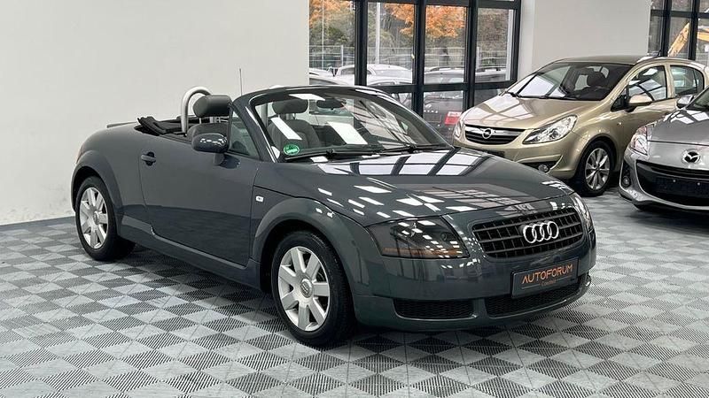 Grau Gebraucht 2005 Audi TT Roadster Sport Cabrio | 9.999 € - Bild 1/4