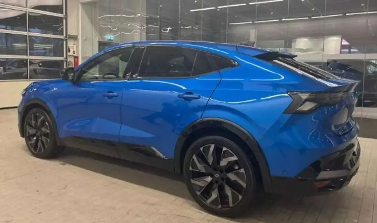 Gebraucht Renault Rafale Esprit Alpine 200 PS (147 kW) 2024 Bleu rrk + noir gne SUV