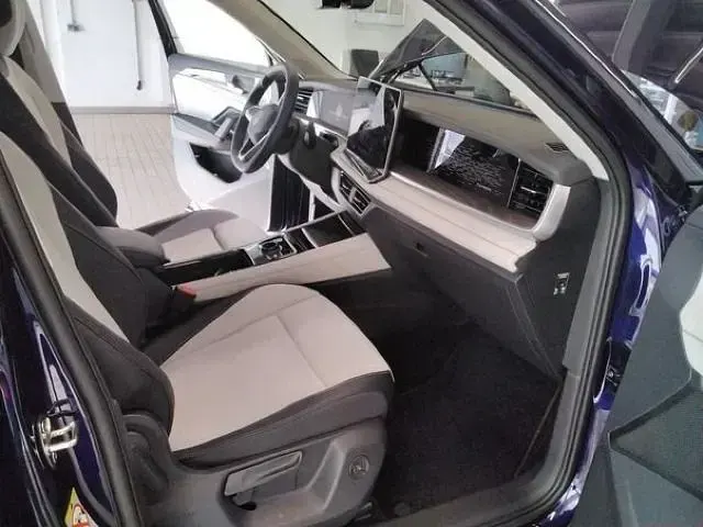 Gebraucht VW Tayron Elegance 272 PS (200 kW) 2025 Violett SUV