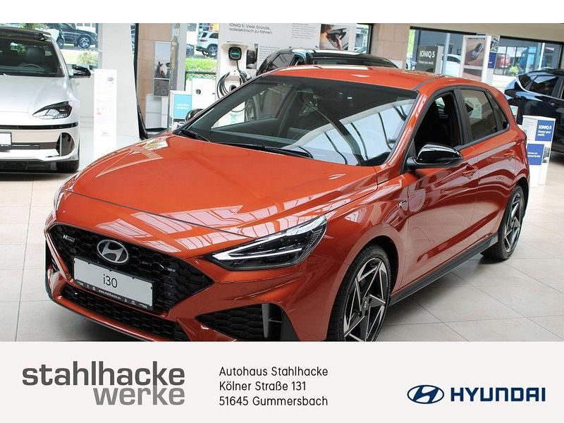 Orange Neu 2025 Hyundai i30 Limousine | 30.990 € (Etwas zu teuer) - Bild 1/4