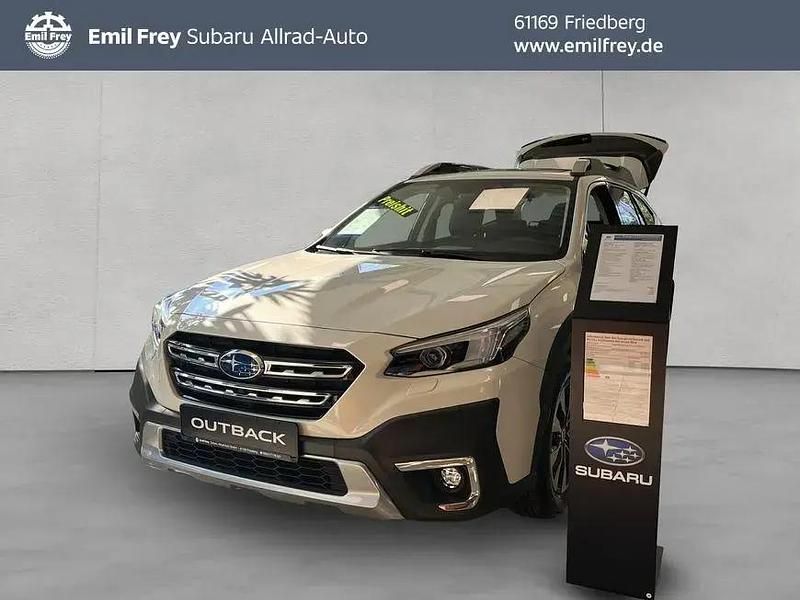 Crystal white pearl Neu 2025 Subaru Outback Platinum SUV | 42.990 € (Superpreis) - Bild 1/4