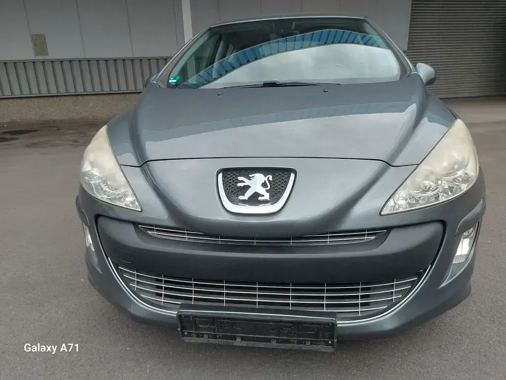 Gebraucht Peugeot 308 Platinum 150 PS (110 kW) 2008 Grau Limousine