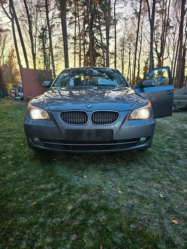 Usata BMW 525 218 CV (160 kW) 2008 Grigio Berlina