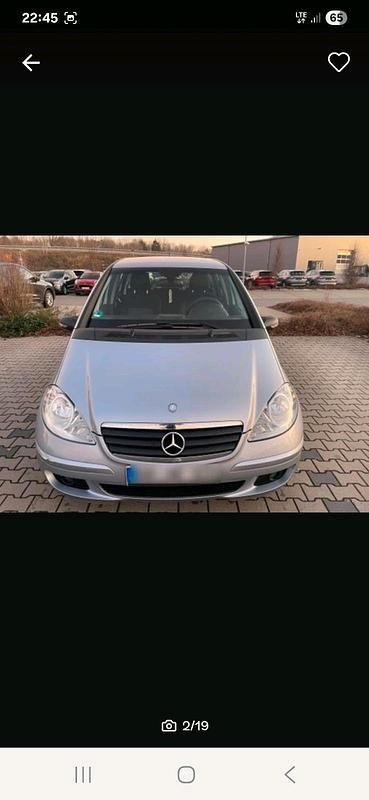 Blau Gebraucht 2007 Mercedes A180 Kleinwagen | 1.550 € (Fairer Preis) - Bild 1/4