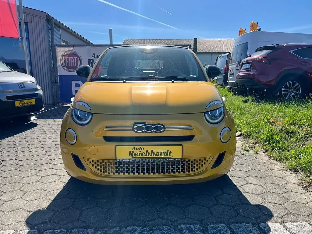 Neu Fiat 500 La Prima 65 PS (47 kW) 2026 Gelb Cabrio