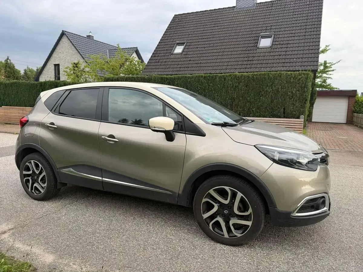 Gebraucht Renault Captur Experience 90 PS (66 kW) 2016 Braun SUV