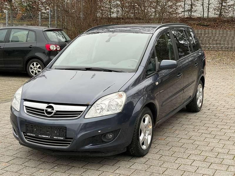 Metro m2 Gebraucht 2008 Opel Zafira Edition Van / Kleinbus | 2.999 € (Etwas zu teuer) - Bild 1/4
