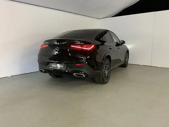 Gebraucht Mercedes GLC300e 333 PS (244 kW) 2024 SUV
