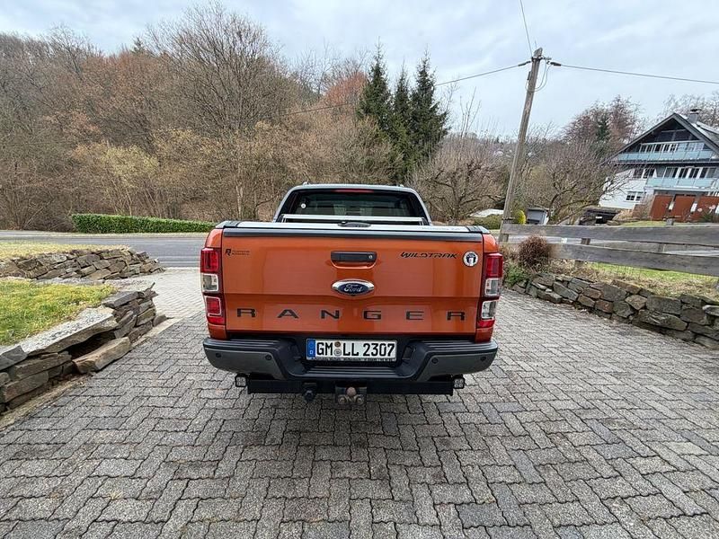 Gebraucht Ford Ranger Wildtrack 200 PS (147 kW) 2015 Orange Pickup