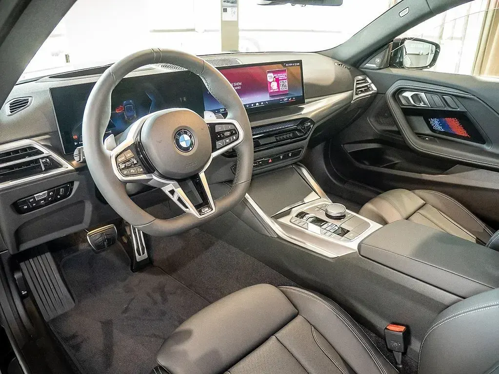 Neu BMW 220 Performance 184 PS (135 kW) 2026 Schwarz Coupé