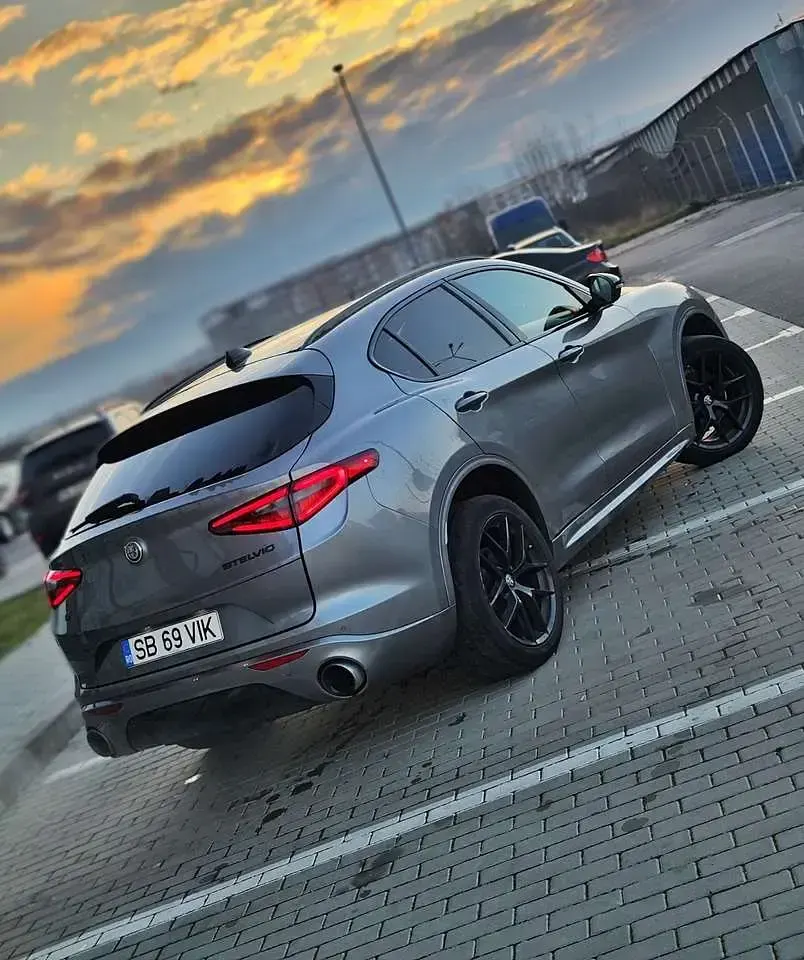 Gebraucht Alfa Romeo Stelvio Veloce 280 PS (205 kW) 2021 SUV