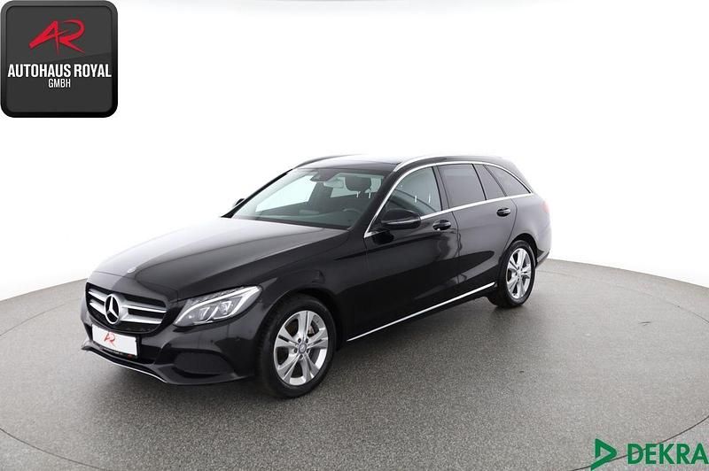 Schwarz Gebraucht 2017 Mercedes C200 Avantgarde Kombi | 21.480 € (Guter Preis) - Bild 1/4