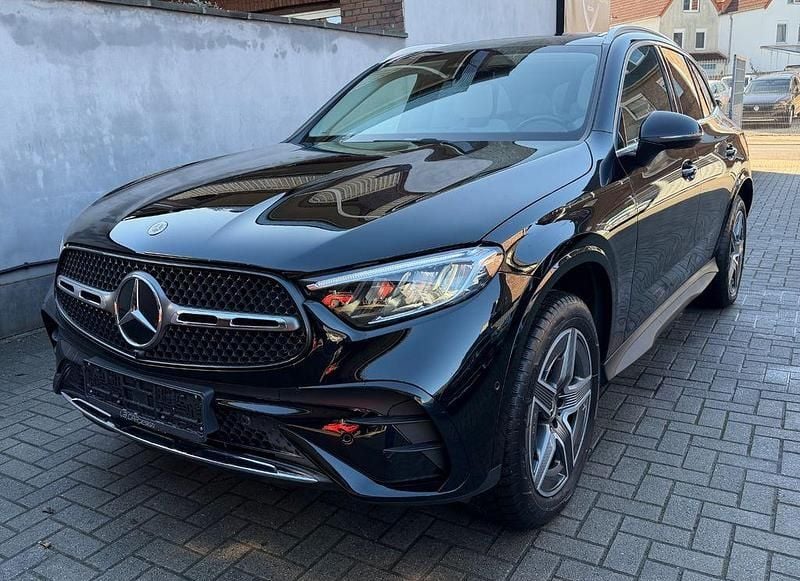 Gebraucht Mercedes GLC300e AMG line 313 PS (230 kW) 2023 Schwarz SUV