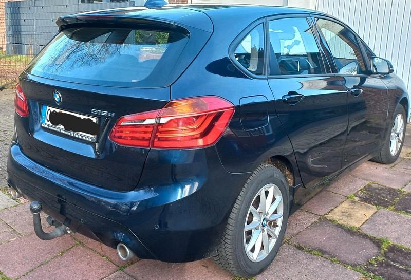 Gebraucht BMW 218 Active Tourer 150 PS (110 kW) 2019 Blau Van / Kleinbus