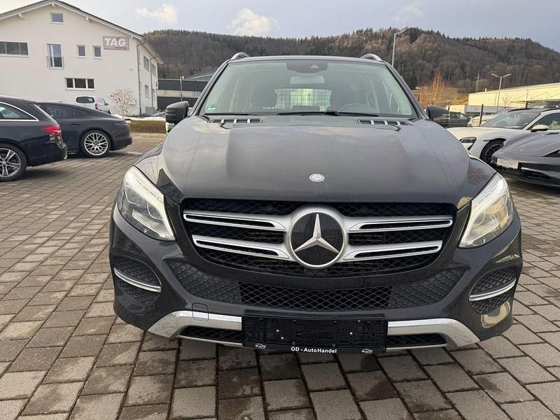 Gebraucht Mercedes GLE250 204 PS (150 kW) 2017 Schwarz SUV