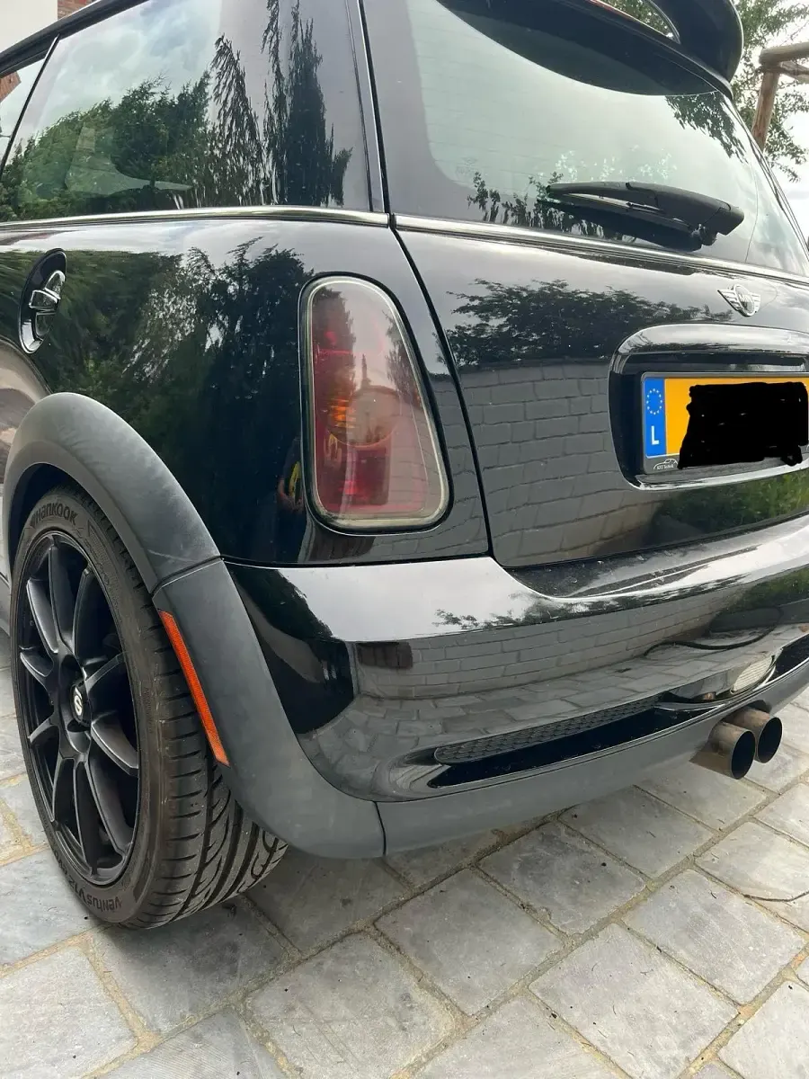Gebraucht Mini John Cooper Works 211 PS (155 kW) 2002 Schwarz Kleinwagen