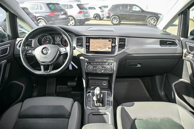 Gebraucht VW Golf Sportsvan Comfortline 150 PS (110 kW) 2020 Grau Van / Kleinbus