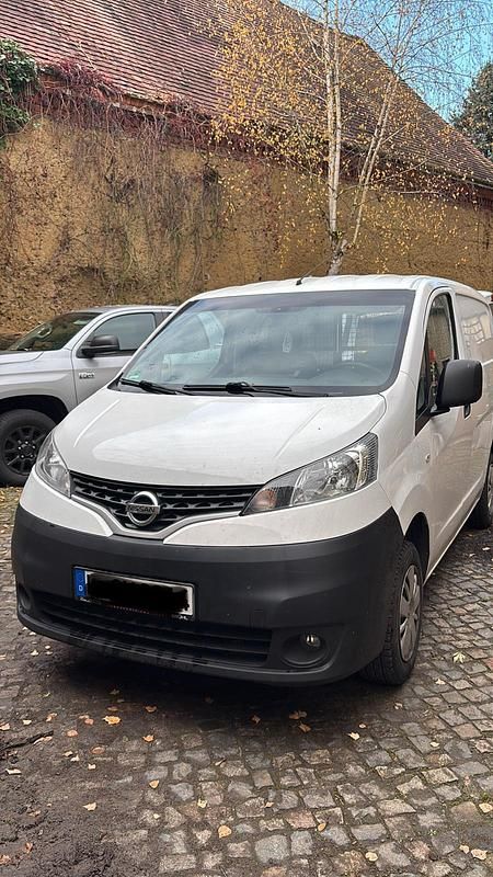 Weiß Gebraucht 2018 Nissan NV200 Van | 11.500 € (Fairer Preis) - Bild 1/4